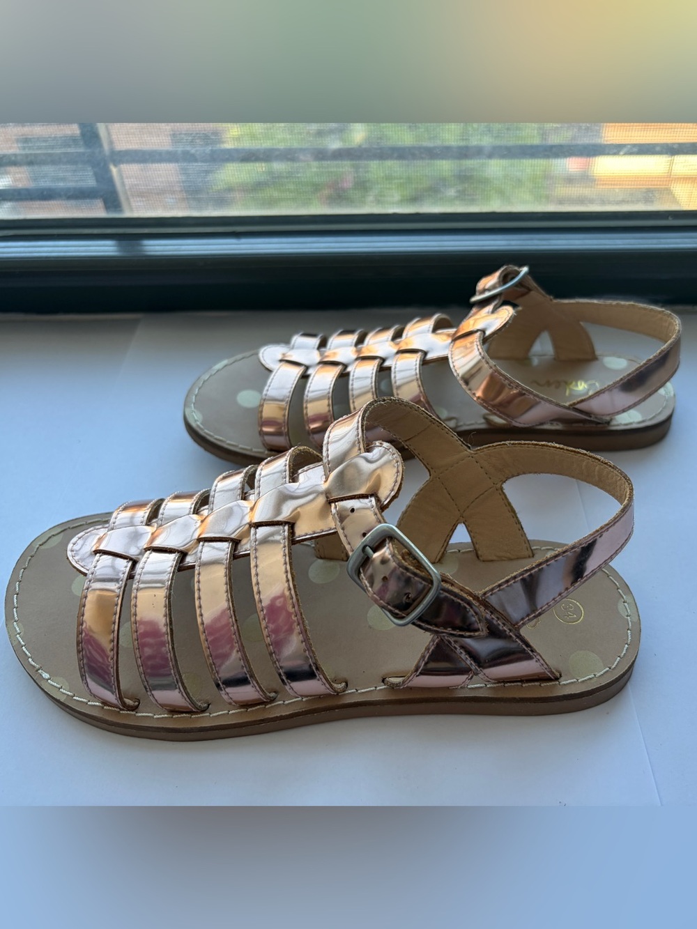 Mini Boden Girls Metallic Shiny Rose Gold Gladiator Sandals with Buckle